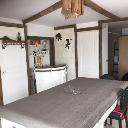 Meuble Et Equipe Apartment *